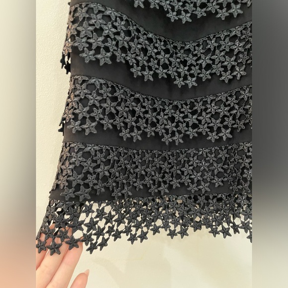 Diane Von Furstenberg Star Embellished Tiered Shift Dress - Picture 3 of 13